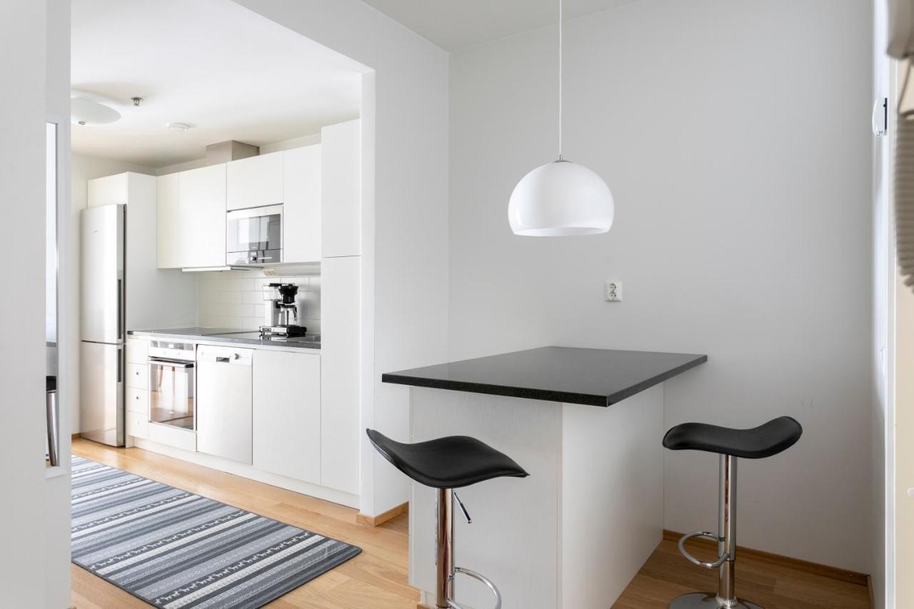 2Ndhomes Cozy 1Br Apartment With Balcony By The Central Station ヘルシンキ エクステリア 写真