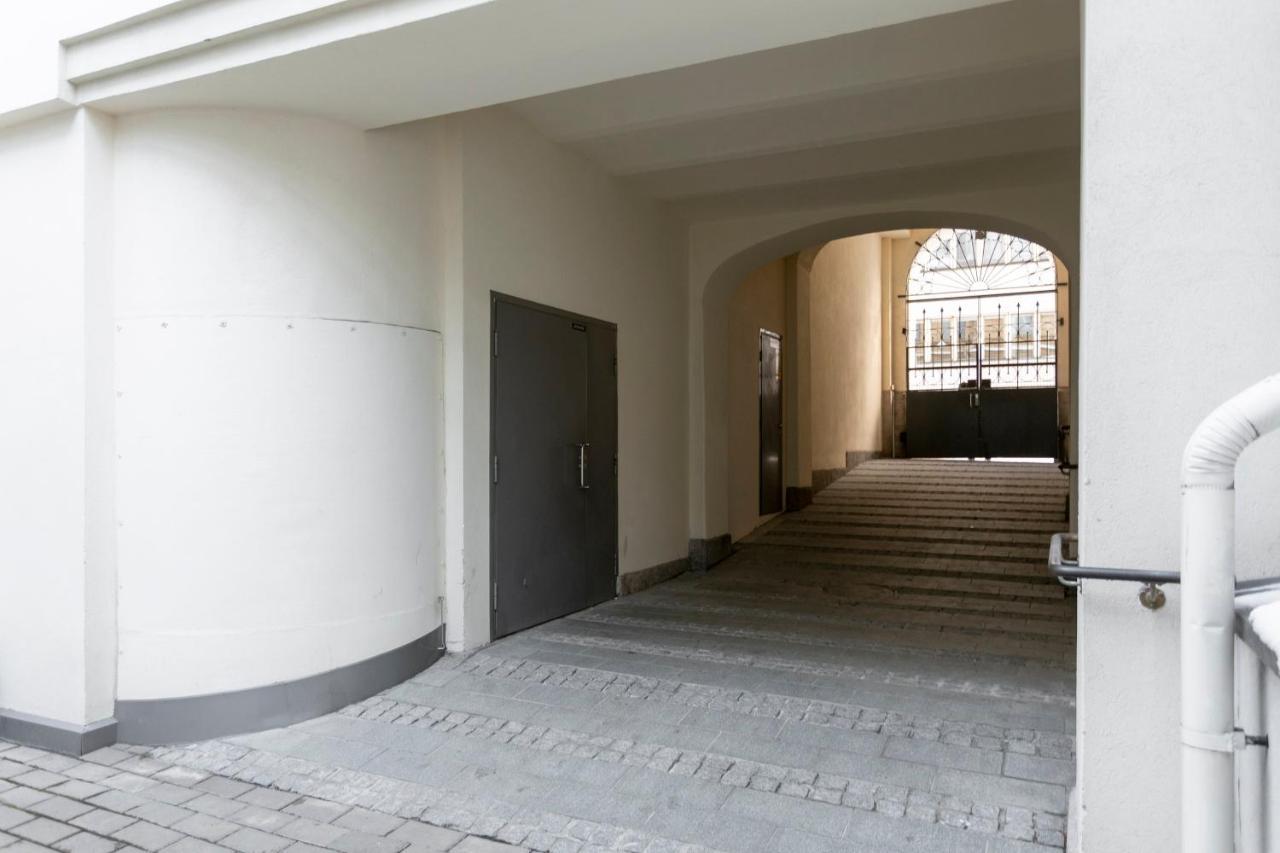 2Ndhomes Cozy 1Br Apartment With Balcony By The Central Station ヘルシンキ エクステリア 写真