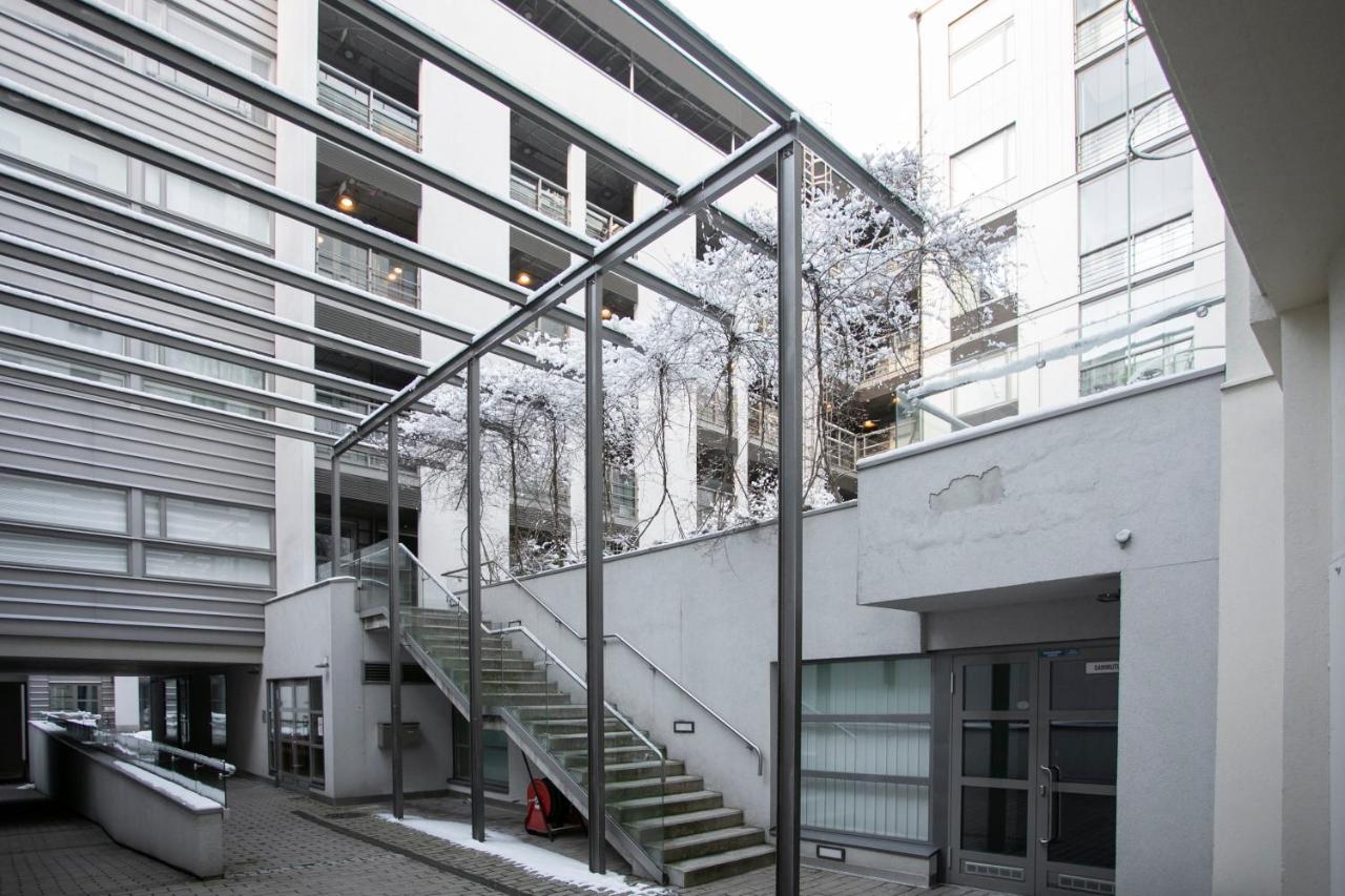 2Ndhomes Cozy 1Br Apartment With Balcony By The Central Station ヘルシンキ エクステリア 写真