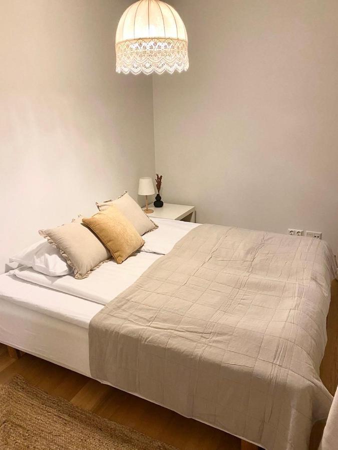 2Ndhomes Cozy 1Br Apartment With Balcony By The Central Station ヘルシンキ エクステリア 写真